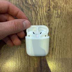 Airpods 1st Generation