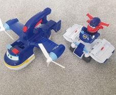 toys