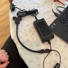 powakaddy/golf trolley charger