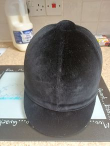 riding hat