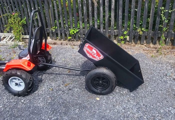 Massey Ferguson Go Kart & Trailer