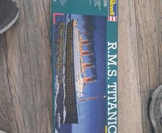 Titanic model