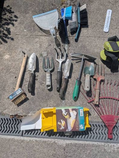 Garden Shed Garage Clearance
