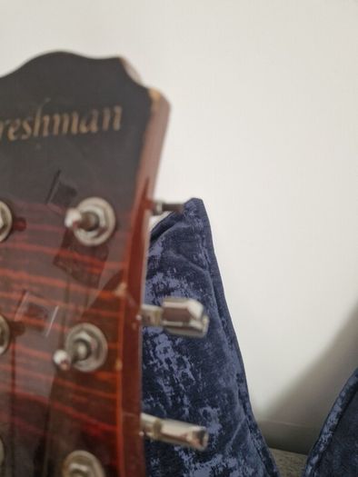 Acoustic guitar