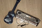 Little piano and guitar