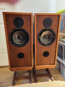 Handmade 1970s speaker cabinets for restoration
