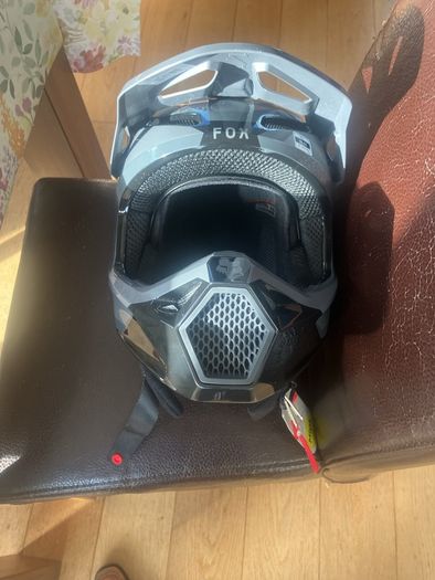 Fox Youth V1 full face helmet