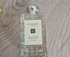 perfume
