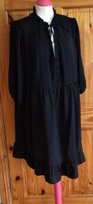 BNWTS New look curves black dress size 20 postage included