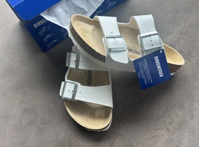 Brand new boxed Birkenstock Arizona White Size 5 / 38