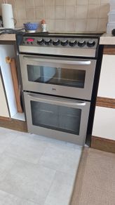 Electric Hob Stove and Oven plus grilling oven