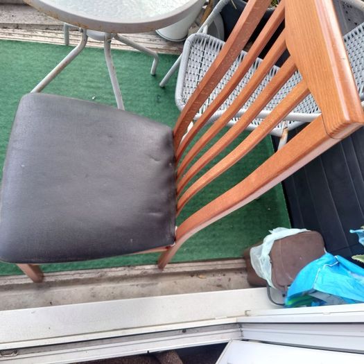 Free chair
