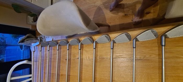 golf set (vantage clubs)