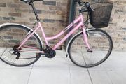 ladies city bike( can deliver)