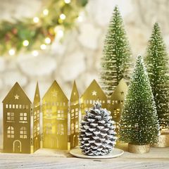 LED Folding Row of Golden Houses Christmas Decoration 44 x 17cm H.