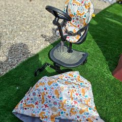 Universal Seated Buggy Board with toy steering wheel