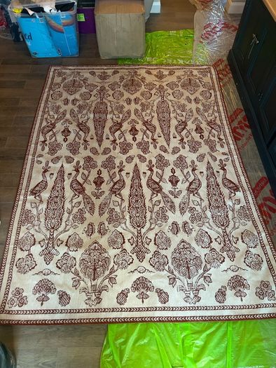 large area rug (new)
