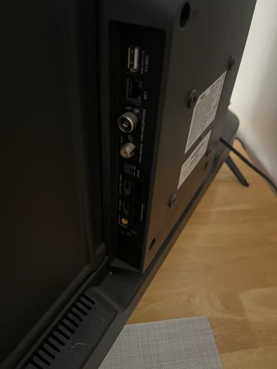TV 32inch