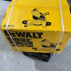 dewalt saw