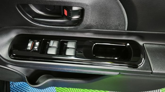 2017 Toyota Aqua