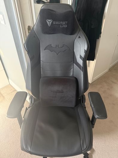 Secretlab TITAN Evo 2022 Batman Edition Gaming Chair - XL