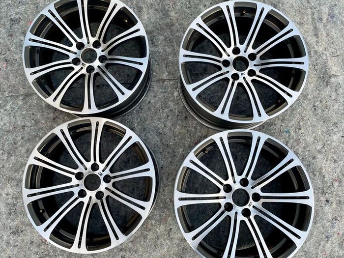 BMW E92 M3 alloys - OEM 220M forged wheels
