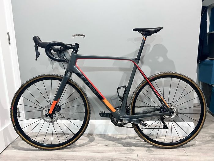 cube cross race