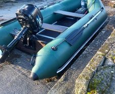 boat with engine