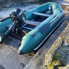 boat with engine