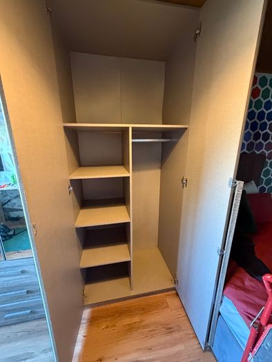 Wardrobe with Mirrored Doors. Good Storage Space