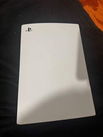 PS5 Disc Edition Excellent Condition Great Gaming DealPrice negotiable