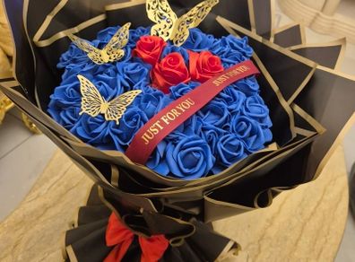 Royal Blue & Red Soap Rose Bouquet | Forever Flowers  Dublin
