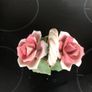 Capo di Monte style rose basket Image 3