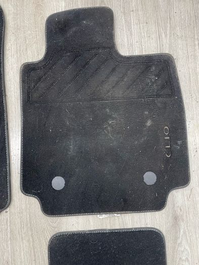 2015 Renault Clio Genuine Car Mats