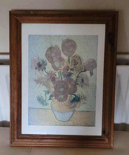 Free Wooden Picture Frame with Sunflower Print
