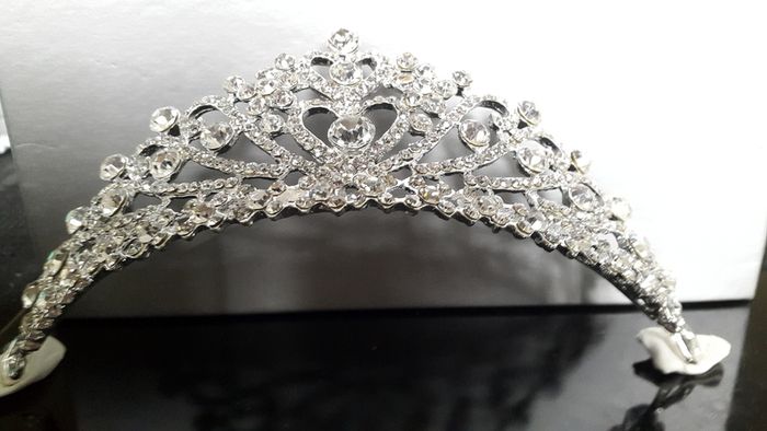 Bride's Designer Crystal Head piece