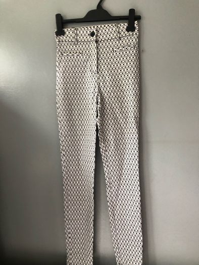 Ladies trousers size 6
