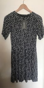 Pretty Little Thing Black Dalmatian Print Short Sleeve Smock Dress size 8 New with tags