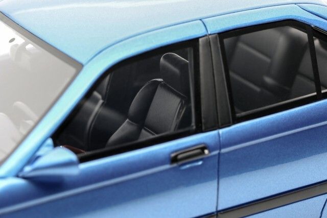 Bmw M3 E36 4 Door Sedan 1995 - 1/18 - New In Box