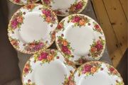 Royal Albert Old Country Roses Plates