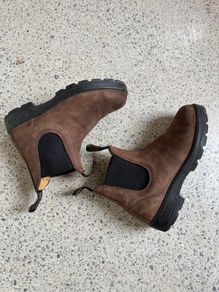 Blundstone Brown Leather Boots