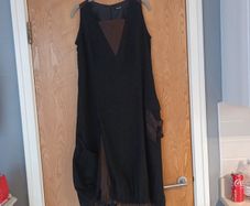 Animal  Sleevless  Dress.   S.46 - Size 16. NEW - No Tag.