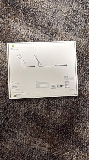 iPad Pro 13-inch M4 (2024 MAGIC KEYBOARD) British English WHITE Brand New Sealed 1 Year Warranty