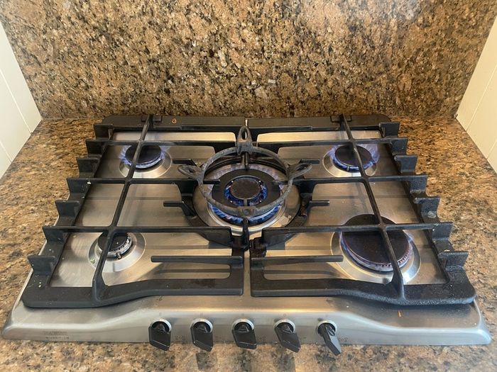 Zanussi gas hob