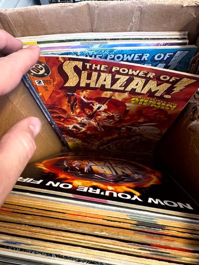 DC, Marvel Long Comic Box w 290 comics for Sale