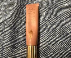 Charlotte Tilbury Matte Beauty Blush Wand