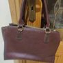 Liberty by Gionni leather burgundy tote women's bag  Postage included Image 3