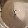 Aynsley Christmas Cups & Saucers Image 5
