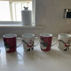 christmas cups