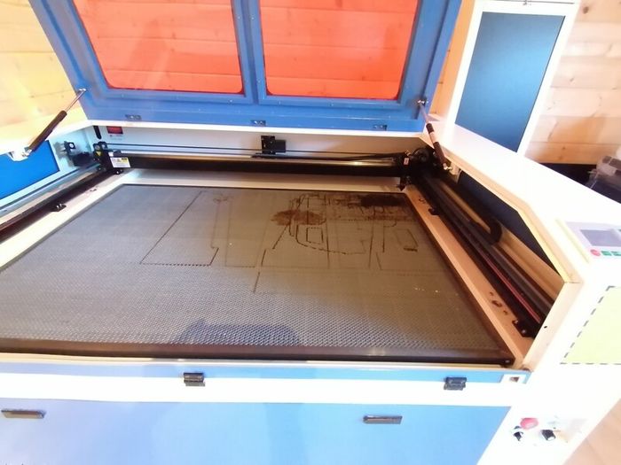 Laser Cutting And Engraving Machine
